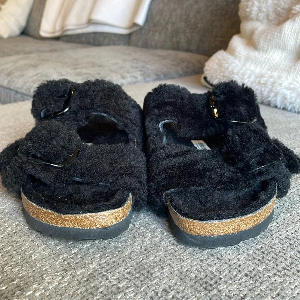 NWT BIRKENSTOCK BIG BUCKLE Fur Lined Sandals! - Picture 4 of 11